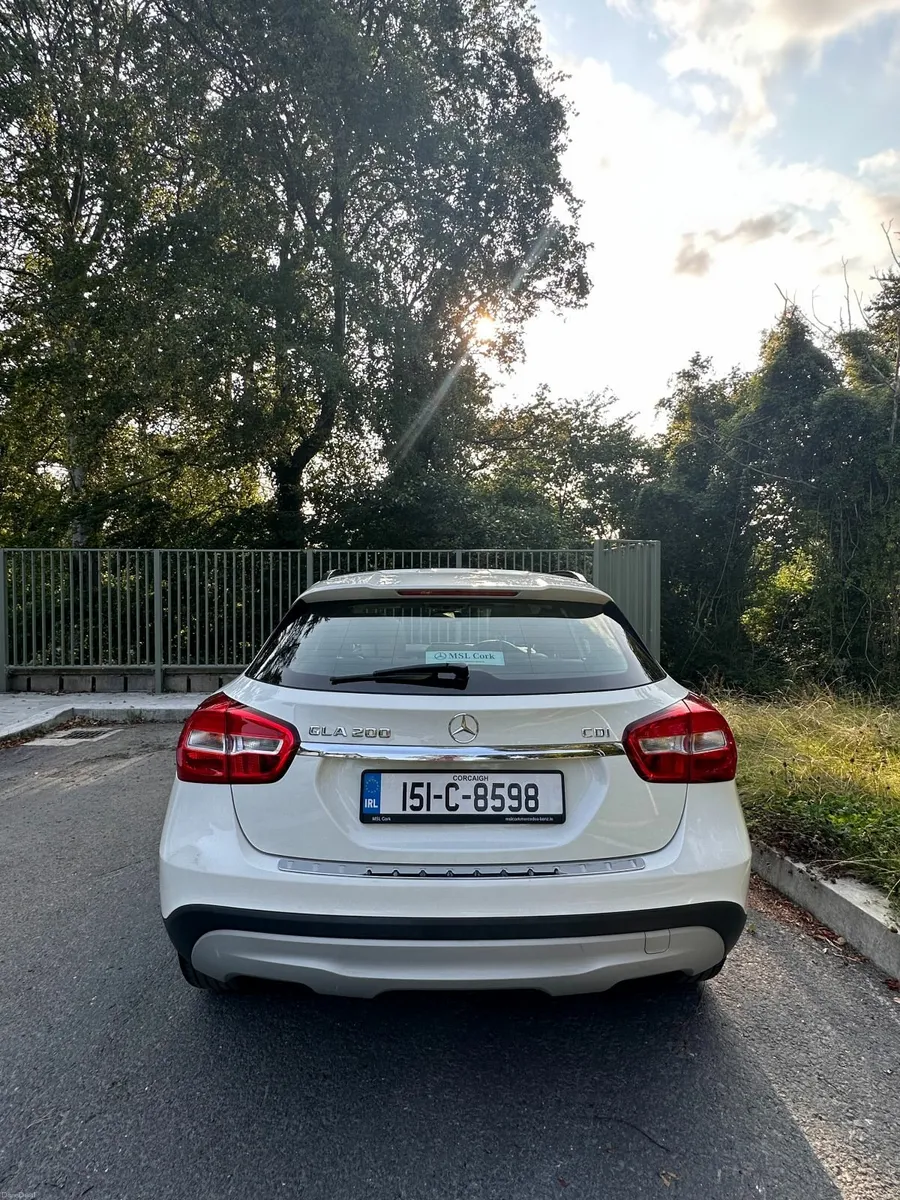 Mercedes-Benz GLA 2015 - Image 3