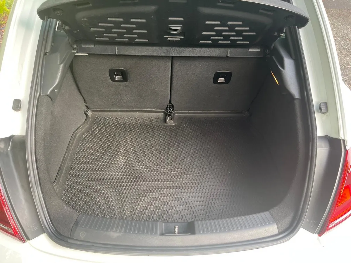 2018 Volkswagen Beetle with Sunroof! NCT 2028 - Image 4