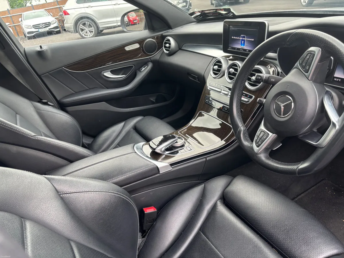 Mercedes-Benz C250 Auto Diesel AMG Night Ed 2018 - Image 3