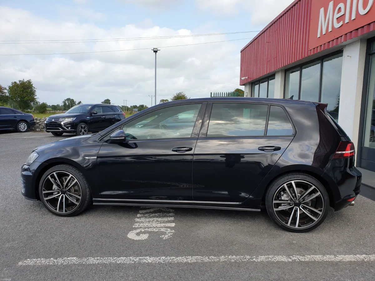 Volkswagen Golf 2.0TDI GTD AUTO 185BPH - Image 3