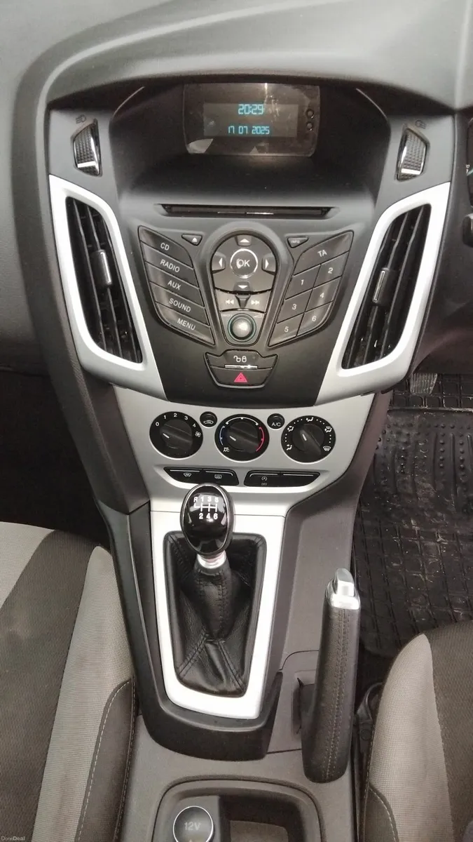 Ford Focus 2013 - Image 4