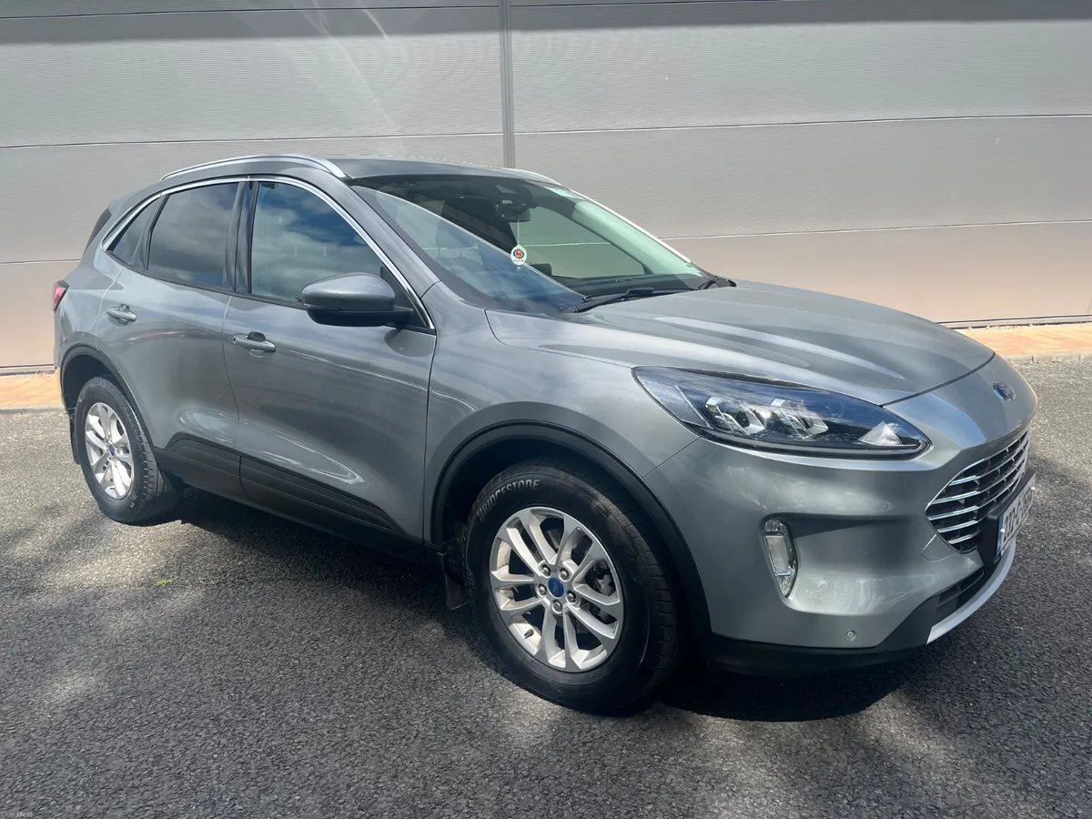 Ford Kuga 2023 - Image 1
