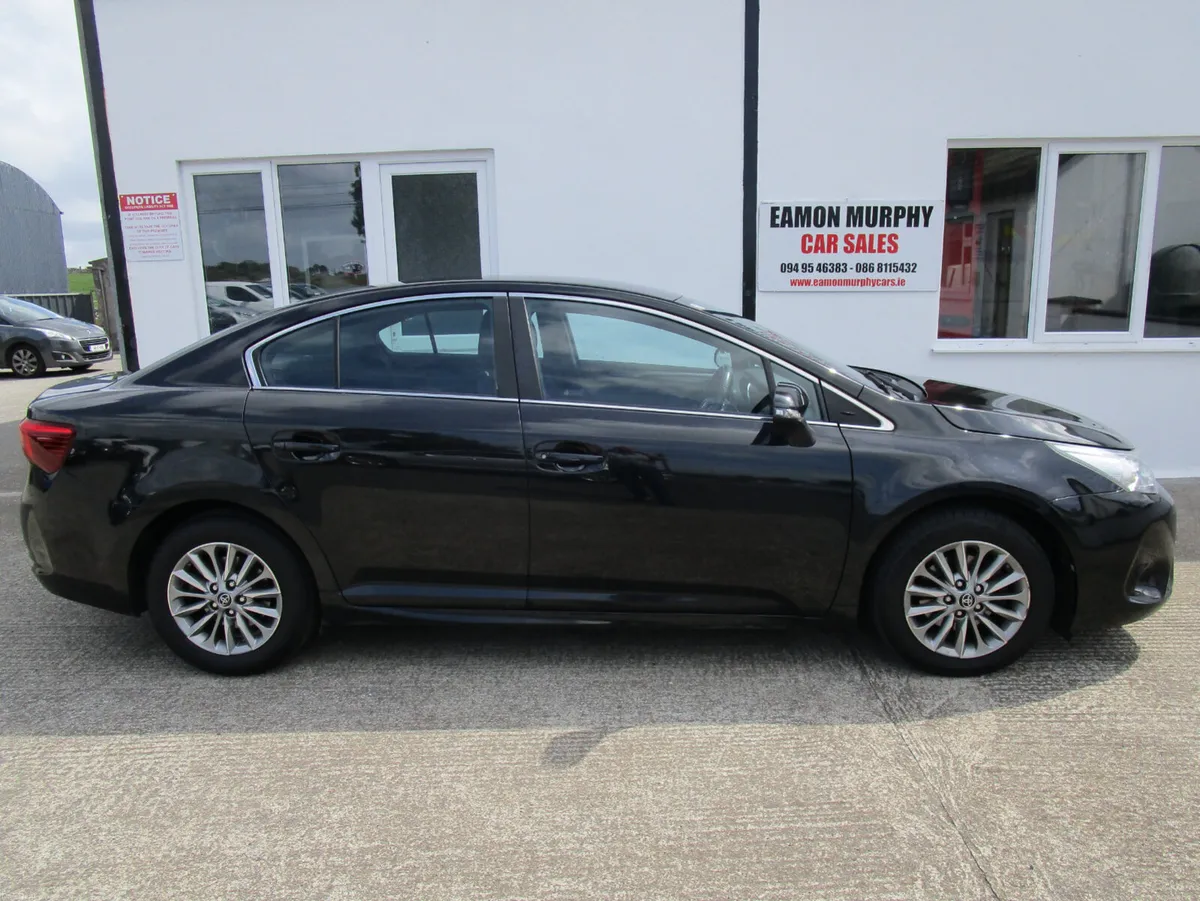 Toyota Avensis 2017 - Image 4