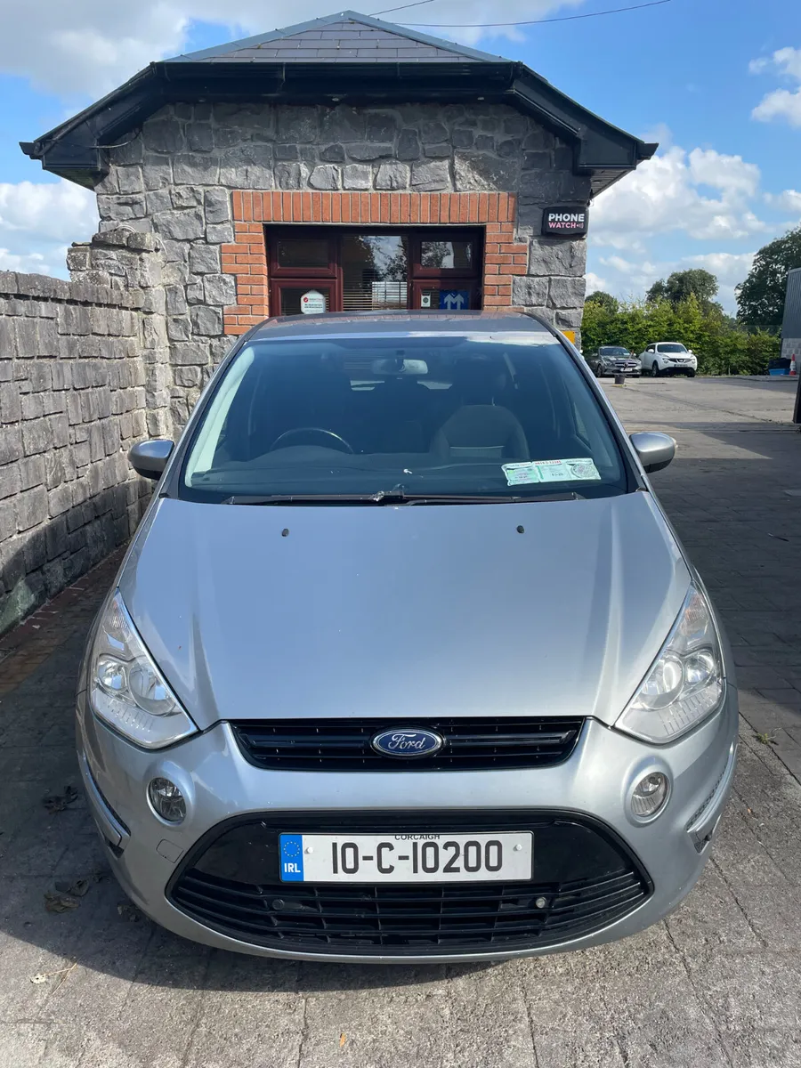 Ford S-Max 2010 - Image 2