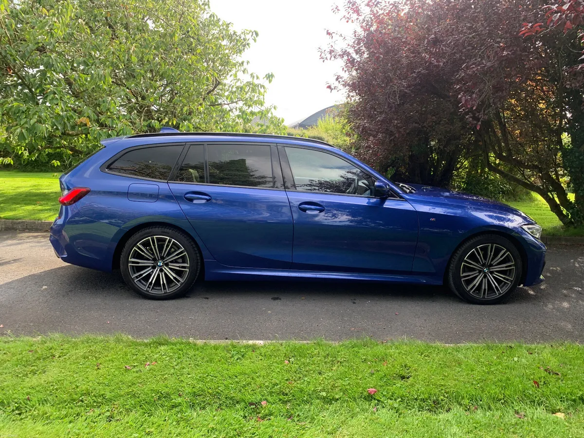 BMW 3-Series 2021 320d X-Drive Touring - Image 1