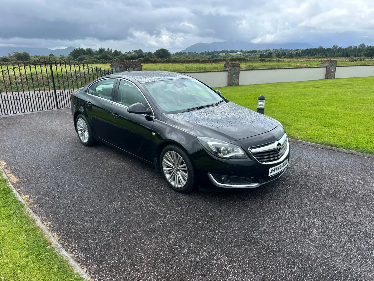 Opel Insignia ELITE (top spec ) - Image 6