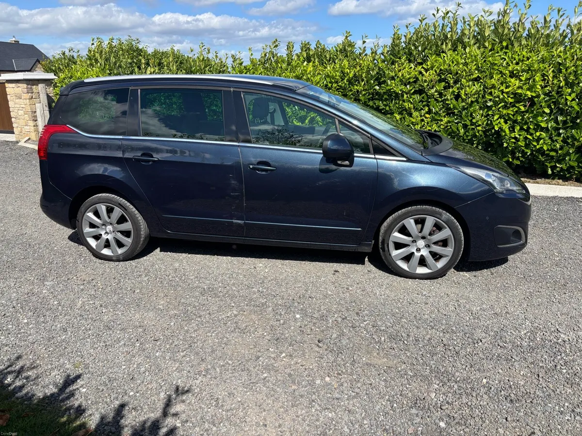 2015 PEUGEOT 5008 2Lt HDI ALLURE 150 BHP NCT NCT - Image 2