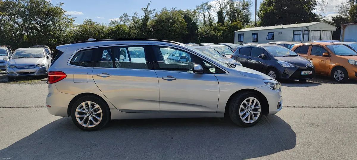 2016 BMW 2-Series  Gran Tourer Luxury - Image 3