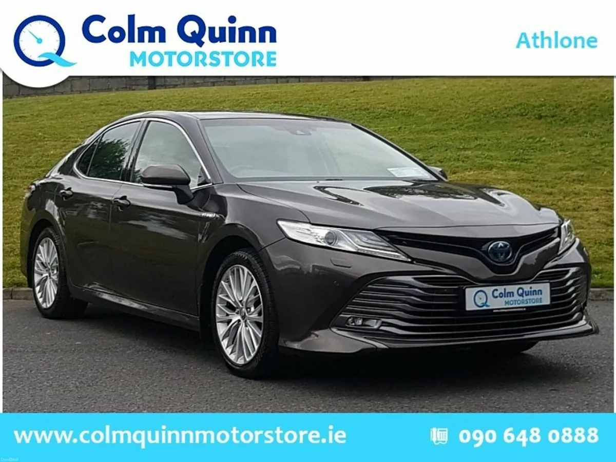 Toyota Camry 2.5 Hybrid Platinum *12 Months Warran - Image 1
