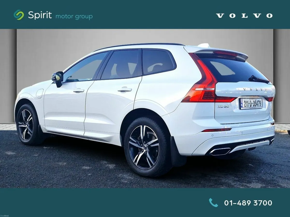 Volvo XC60 T8 "Plug In Hybrid" R-Design, AWD, Pan - Image 3