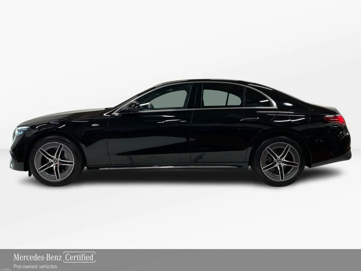 Mercedes-Benz E-Class E 300 e AMG Line Plus | 360 - Image 6