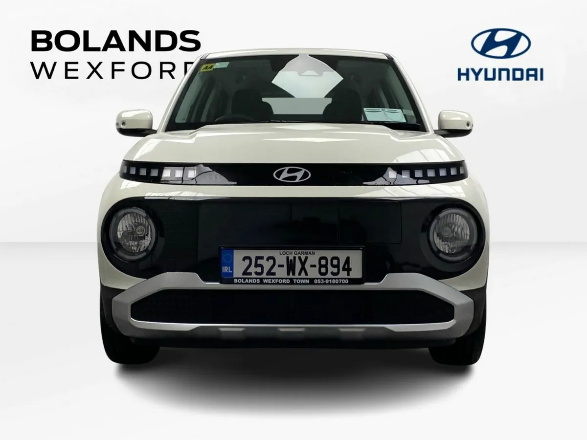 Hyundai INSTER EX DEMO Signature 42 kW - Image 3