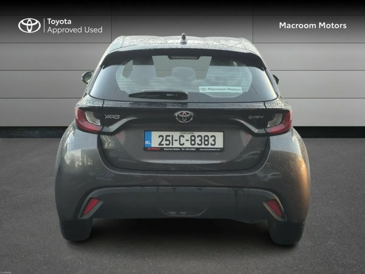 Toyota Yaris FRESH SELECTION OF TRADE-INS Yaris Hy - Image 4