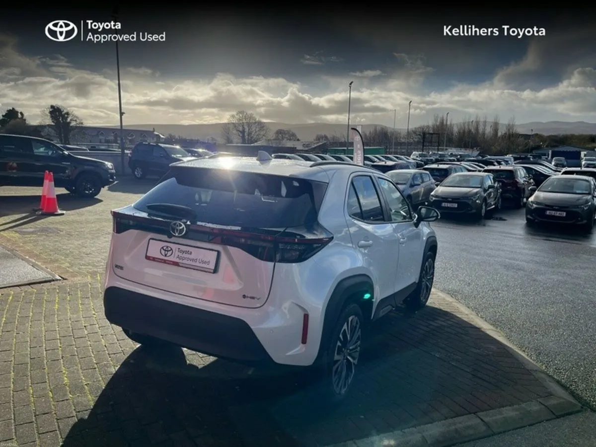 Toyota Yaris Cross YARIS CROSS SOL - Image 2