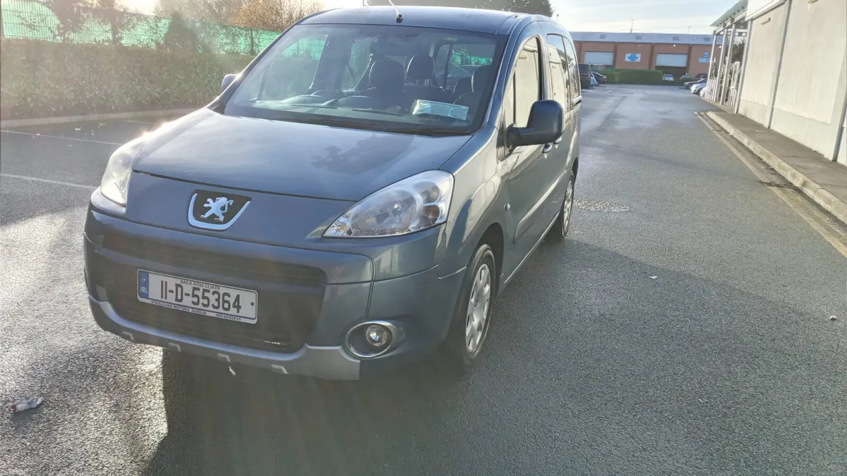 PEUGEOT PARTNER / 2011 / 1.6 DIESEL / WAV / MANUAL - Image 1