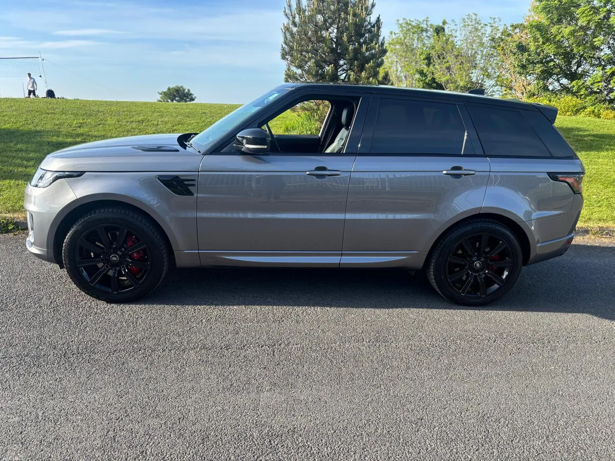 Land Rover Range Rover 2020 P400E HSE DYNAMIC - Image 4