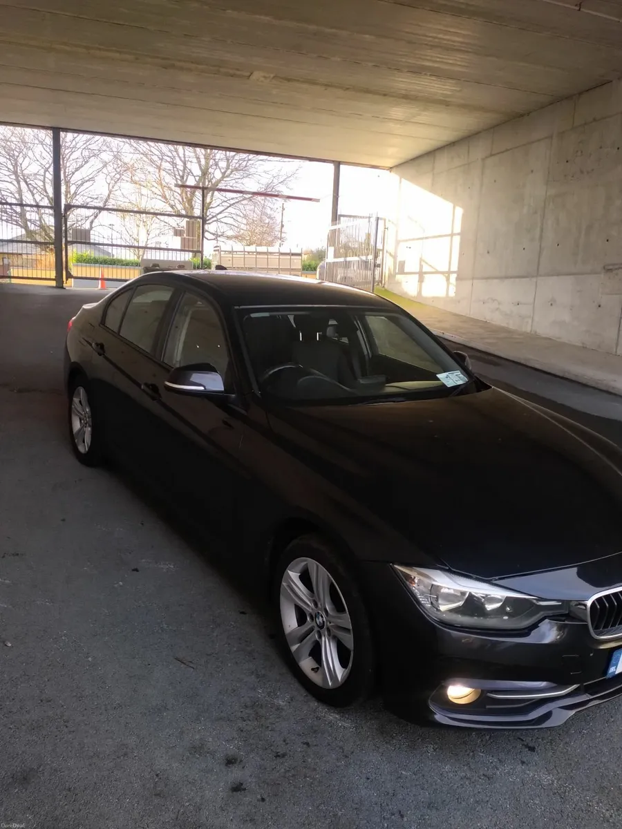 BMW 3-Series 2016 - Image 3