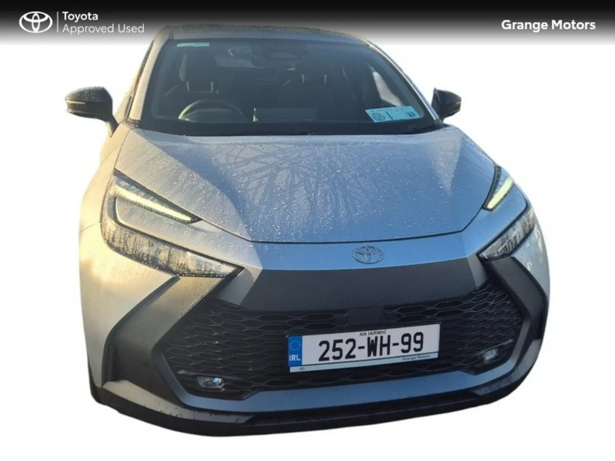 Toyota C-HR 1.8 HYBRID SPORT**DEMO MODEL** - Image 5