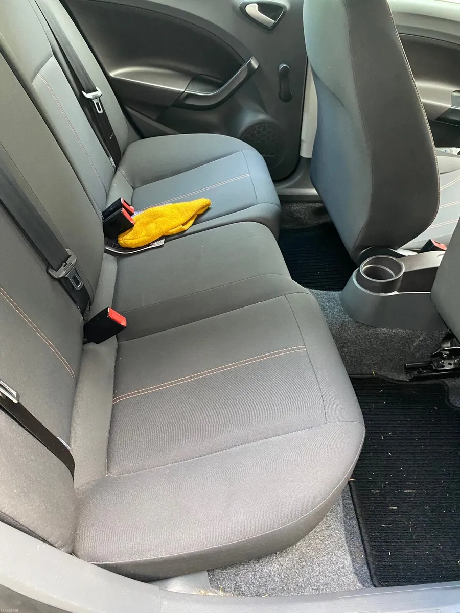 SEAT Ibiza 2012 - Image 3