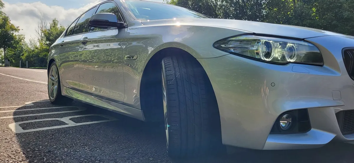 BMW 5-Series 530d, M-sport, 2014 LCI - Image 2
