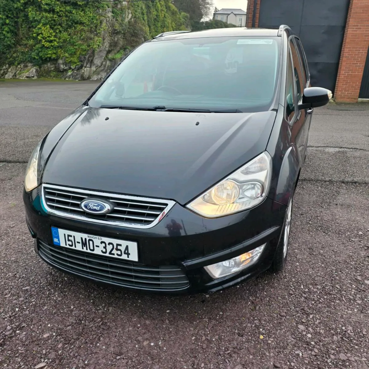 151 Ford Galaxy Automatic - Image 2