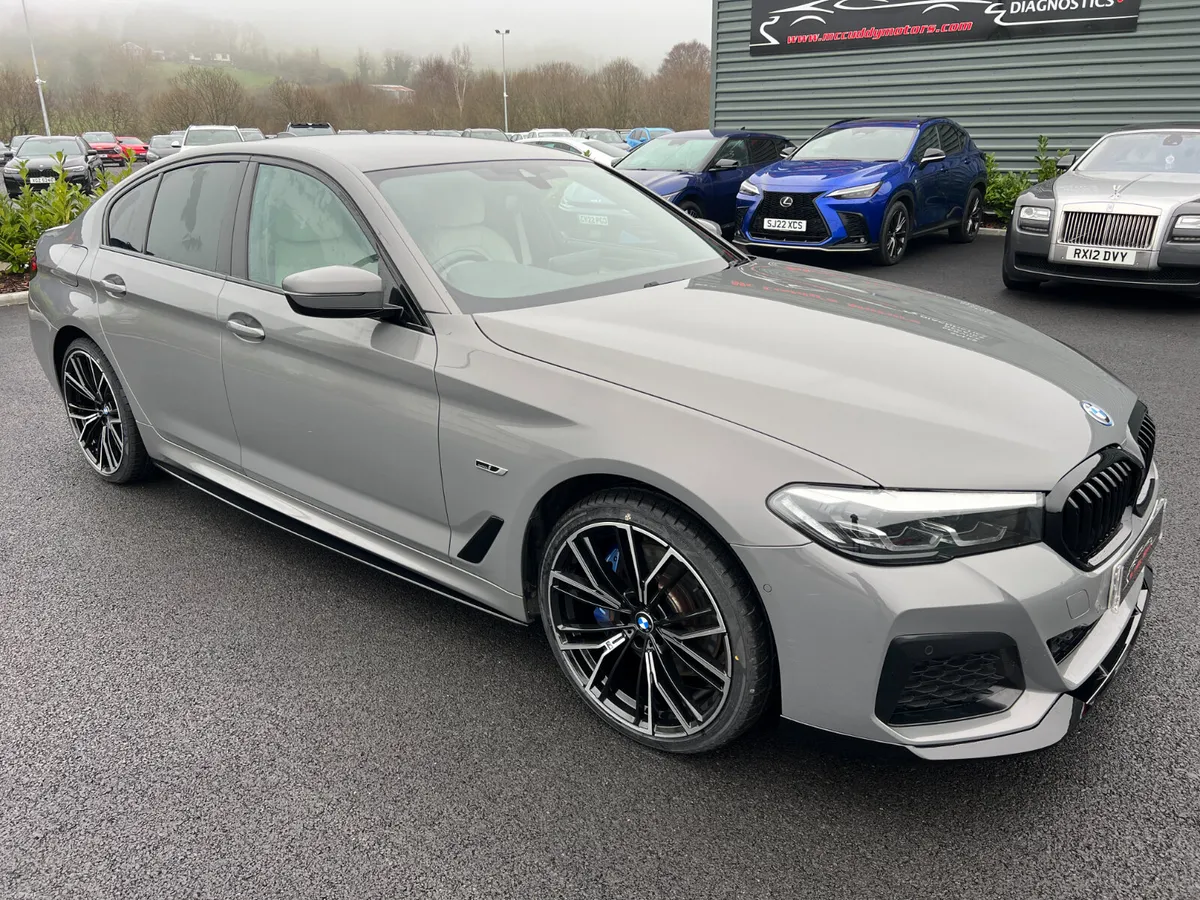 2022 (222) BMW 530E M Sport 2.0 Auto -Bernina Grey - Image 2