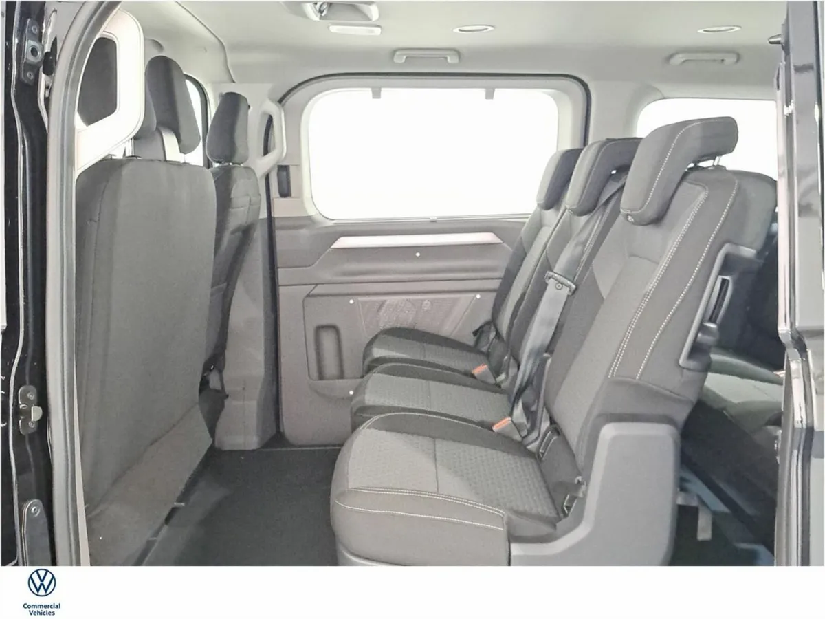 Volkswagen Caravelle 9 SEAT LIFE 2.0TDI 150BHP - Image 6