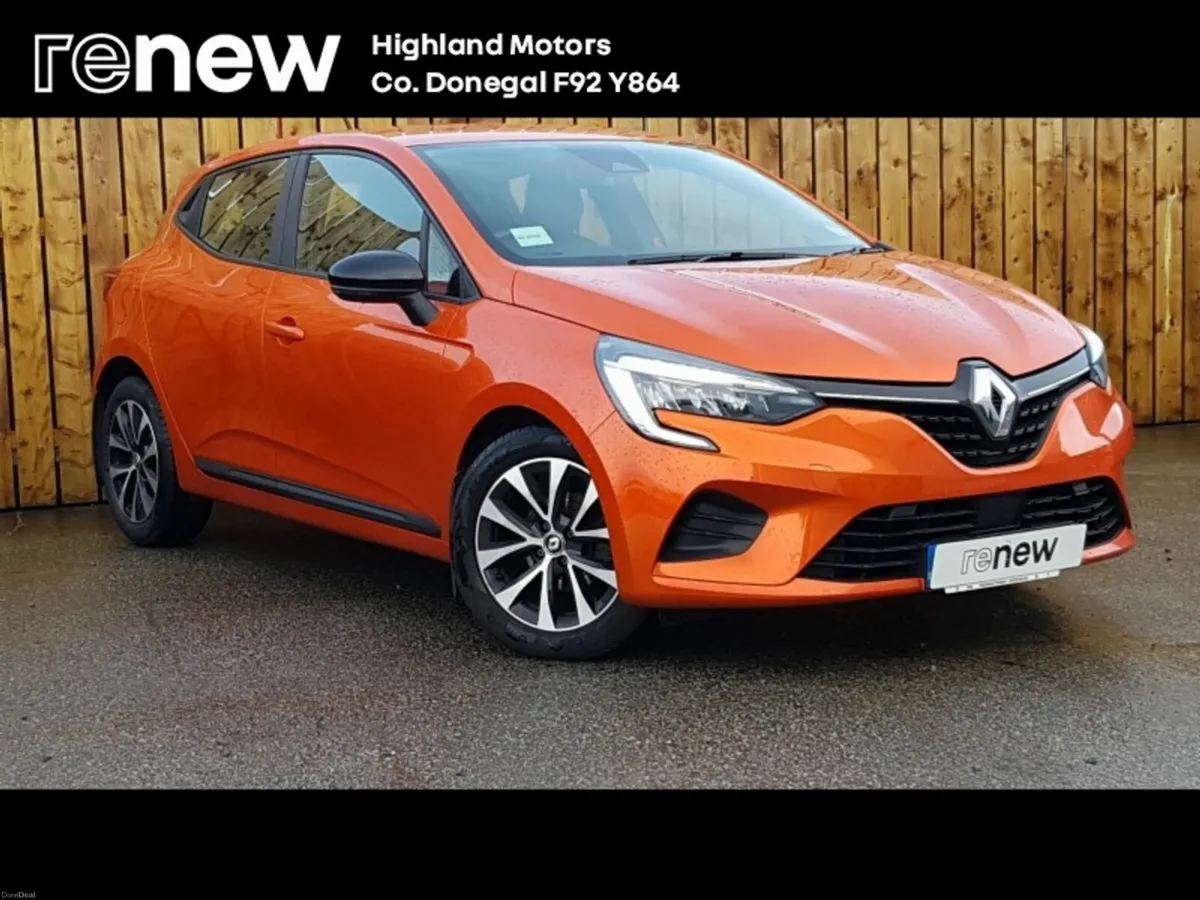 Renault Clio TCe 90 DFull Equilibre - Image 1