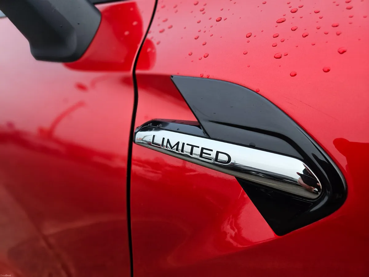 Renault Captur Limited 1.0 TCe SALE ON - Image 4