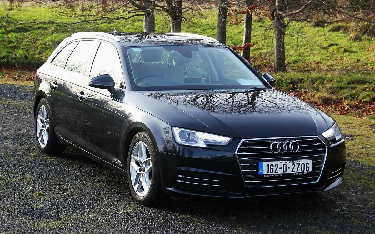 Audi A4 Avant ULTRA/MANUAL/1 OWNER/F.S.H./Like NEW - Image 1