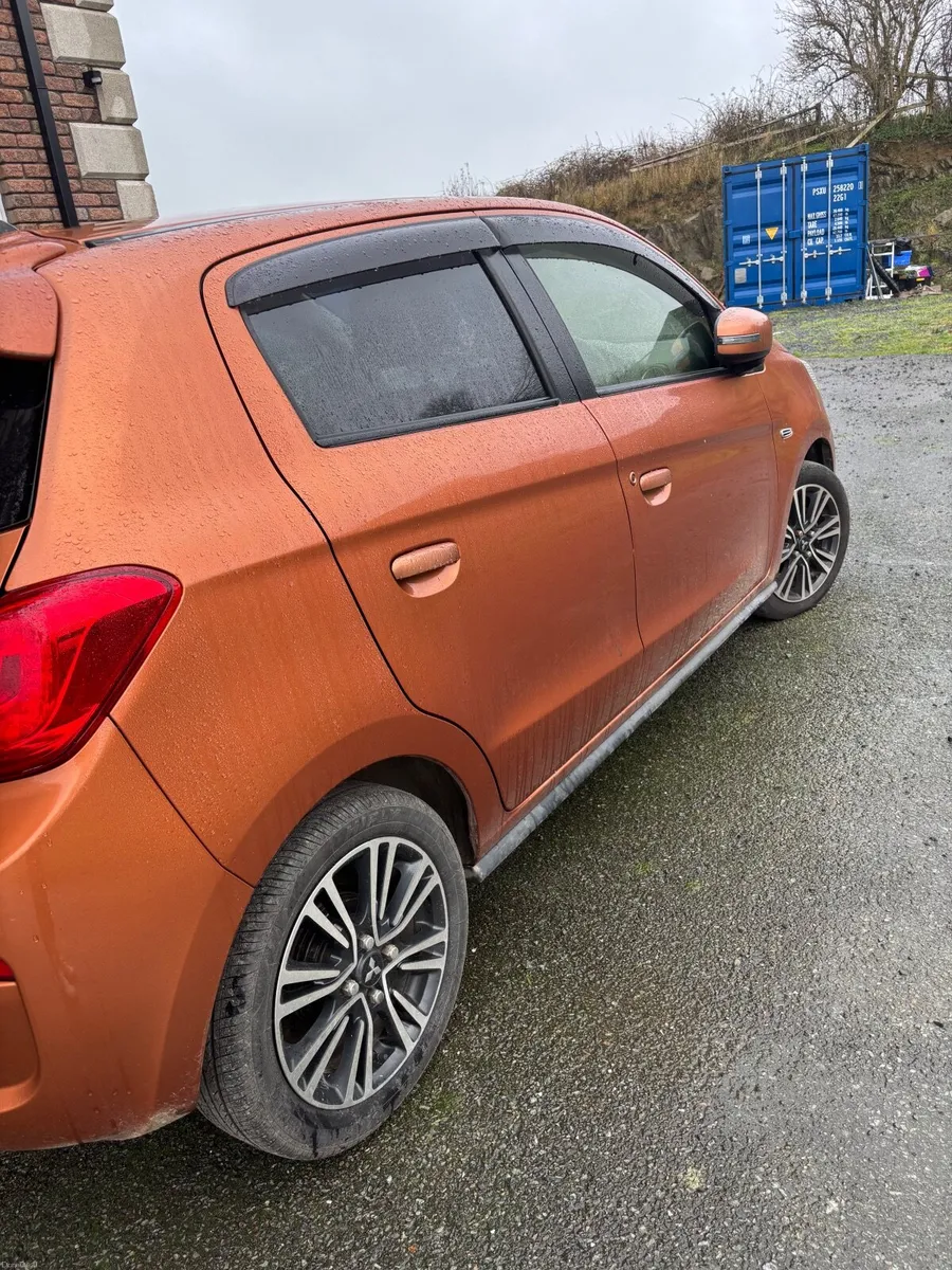 Mitsubishi Mirage 2016 - Image 2