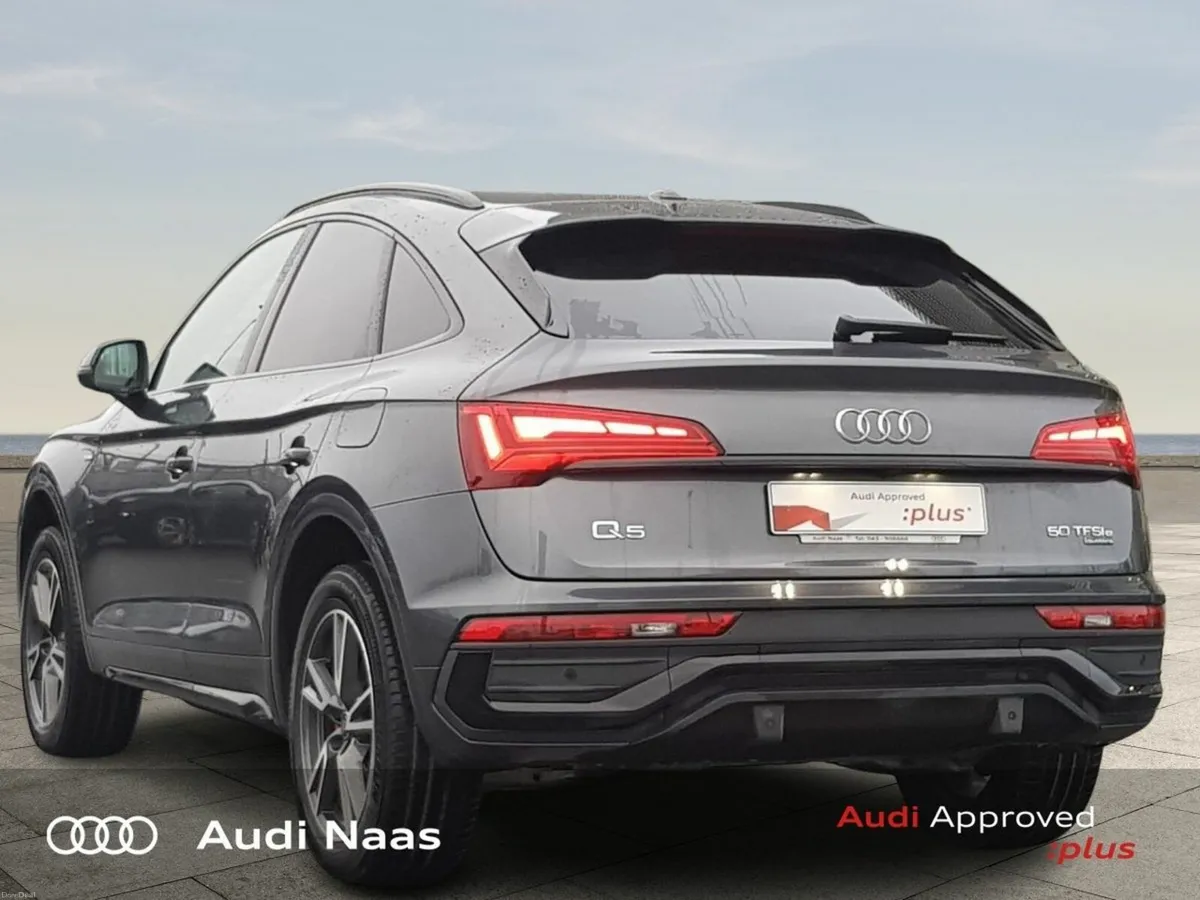Audi Q5 50 TFSI e 299HP Quattro S line Sportback - Image 4
