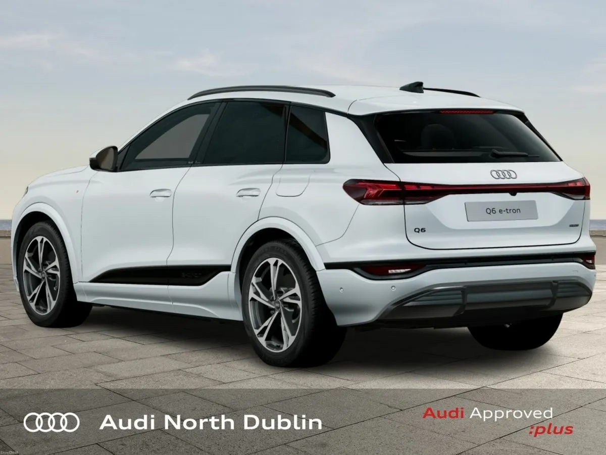 Audi Q6 e-tron S-Line Quattro - Image 2