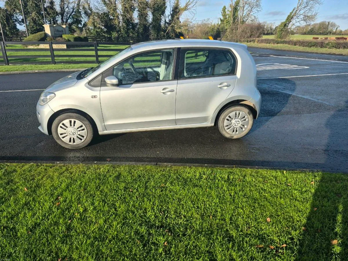 Volkswagen UP 2013 Automatic - Image 3
