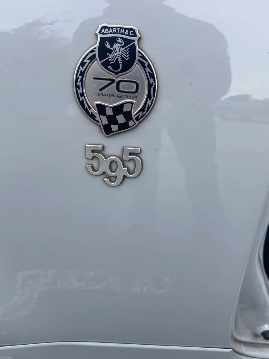 Abarth 595 2019 - Image 2