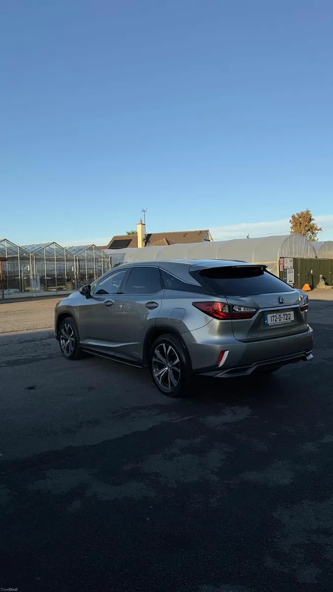 Lexus RX 450h - Image 2
