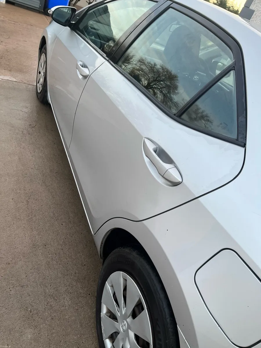 Toyota Corolla - Image 1
