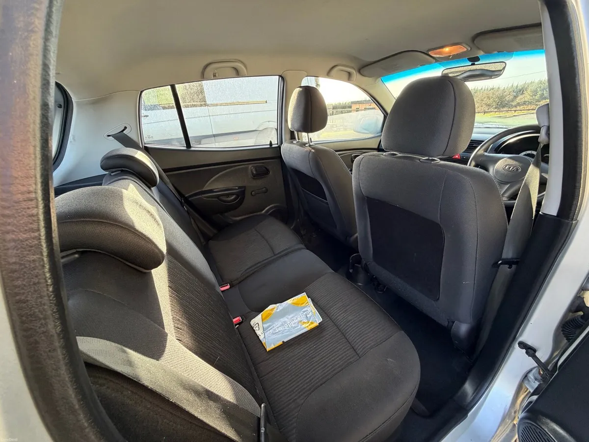 Kia Picanto 2011 Automatic Petrol Small Car - Image 4