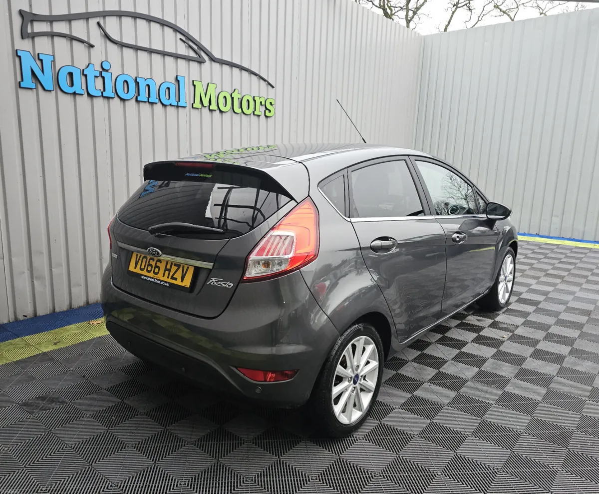 2016 Ford Fiesta Titanium 1.0 Petrol - Image 3