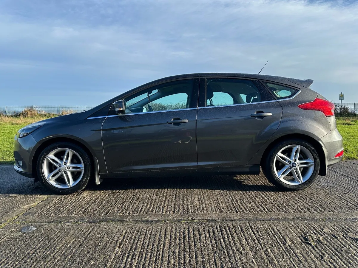 2016 Ford Focus - Image 3