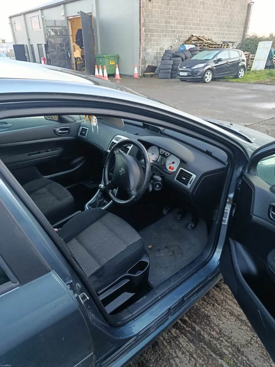 Peugeot 307 2008 - Image 1