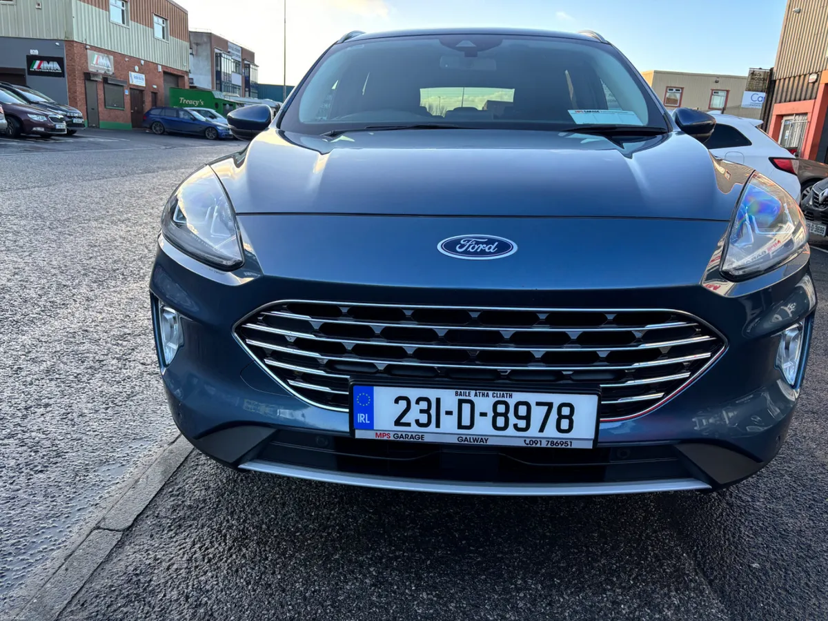 2023 Ford Kuga 2.5 PHEV TITANIUM AUTOMATIC - Image 4