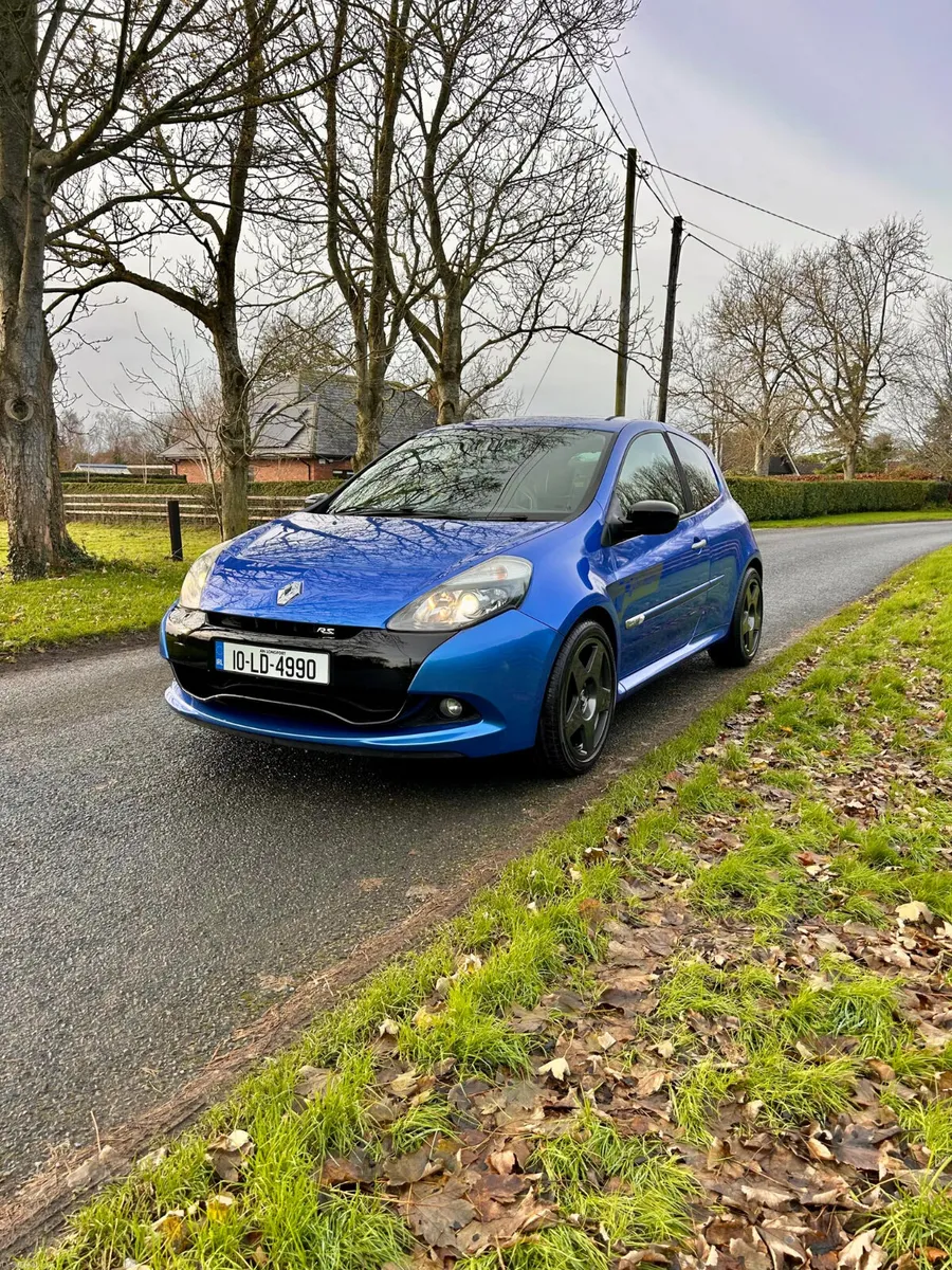 Renault Clio RS200 (low mileage plus Recaros) - Image 2
