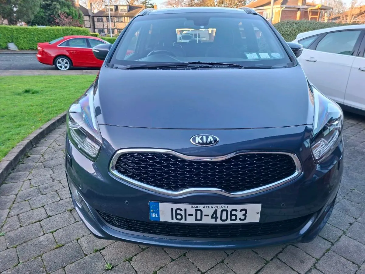 KIA CARENS 7 SEATS 2016 PLATINUM MODEL  SUPERB - Image 5