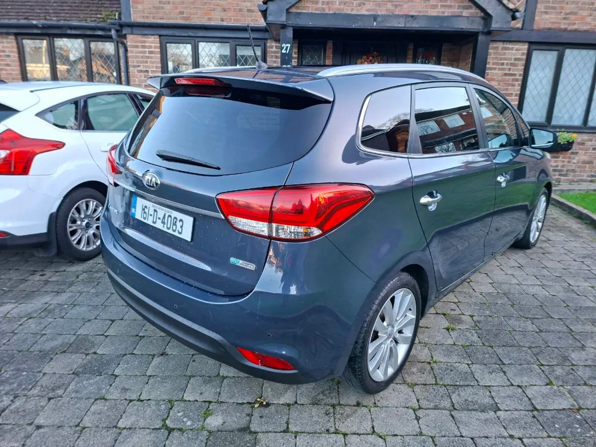 KIA CARENS 7 SEATS 2016 PLATINUM MODEL  SUPERB - Image 3