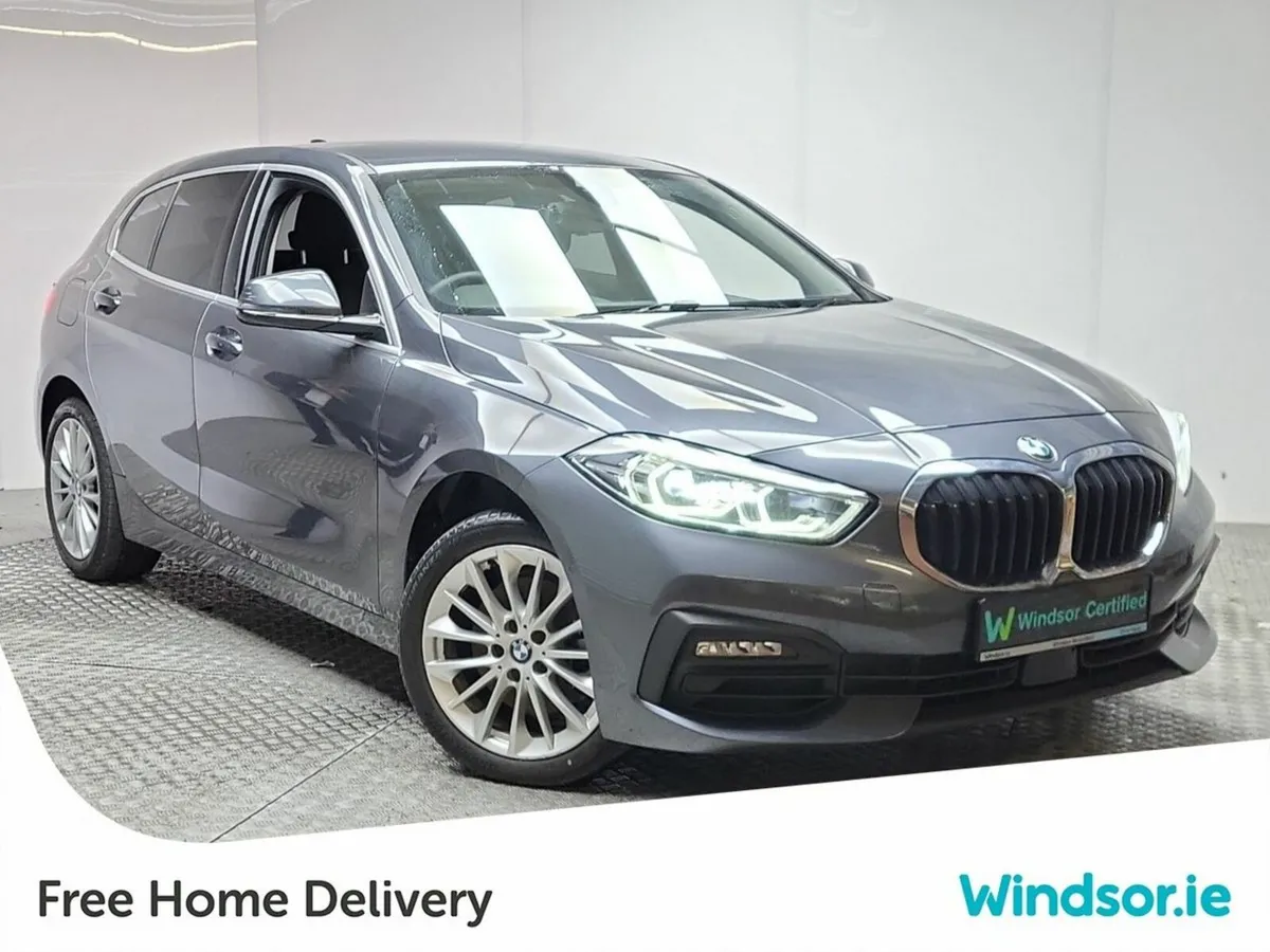 BMW 1-Series 118i Play Automatic - Image 1