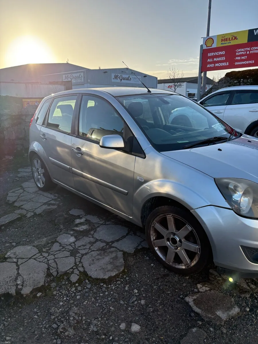 Ford fiesta 1.2 - Image 2