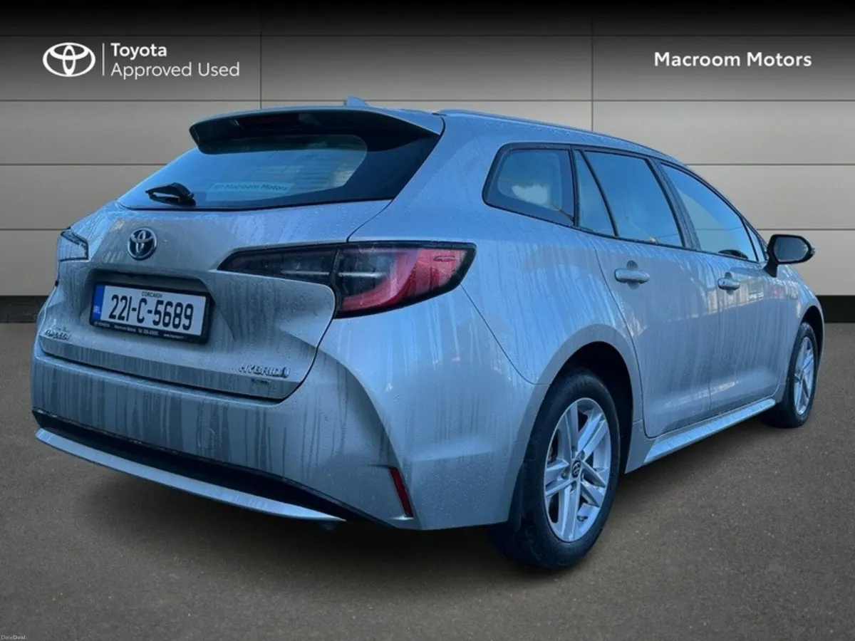 Toyota Corolla FRESH SELECTION OF TRADE-INS COROLL - Image 2