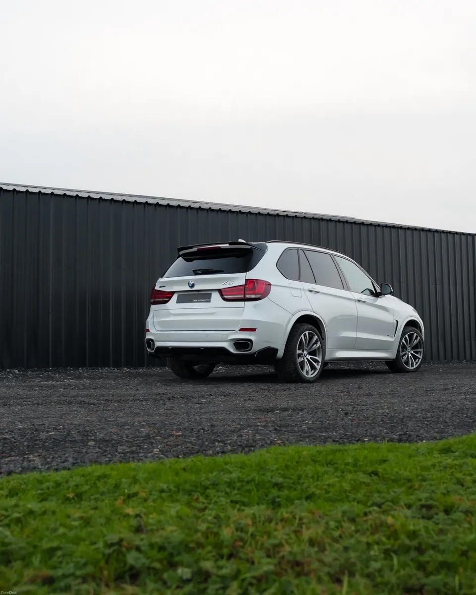 BMW X5 40e M SPORT - Image 1