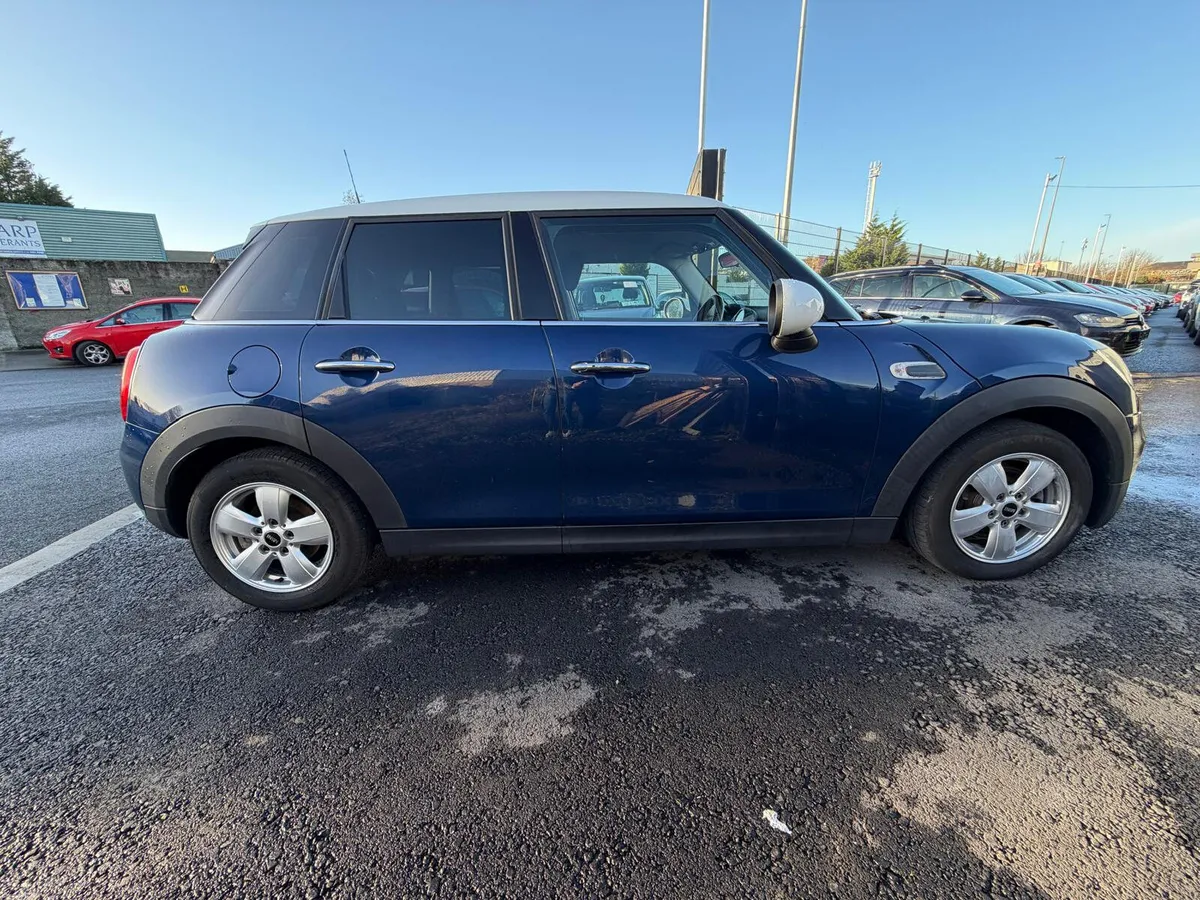 Mini Cooper 2017 - Image 5